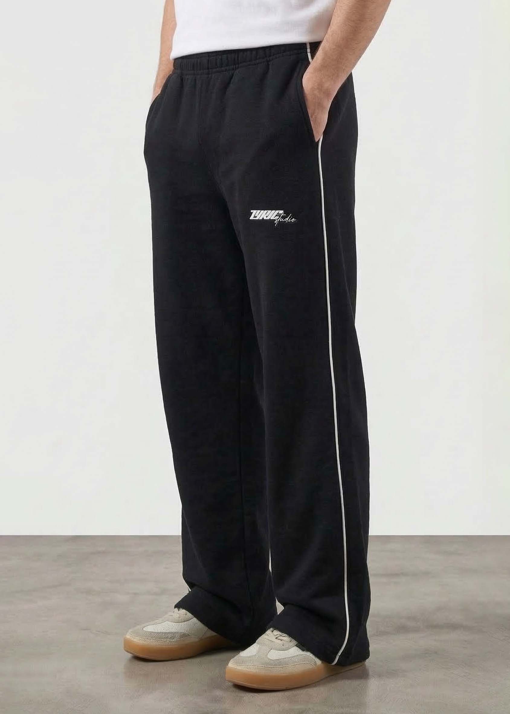 Essential Sweatpant - Zyric