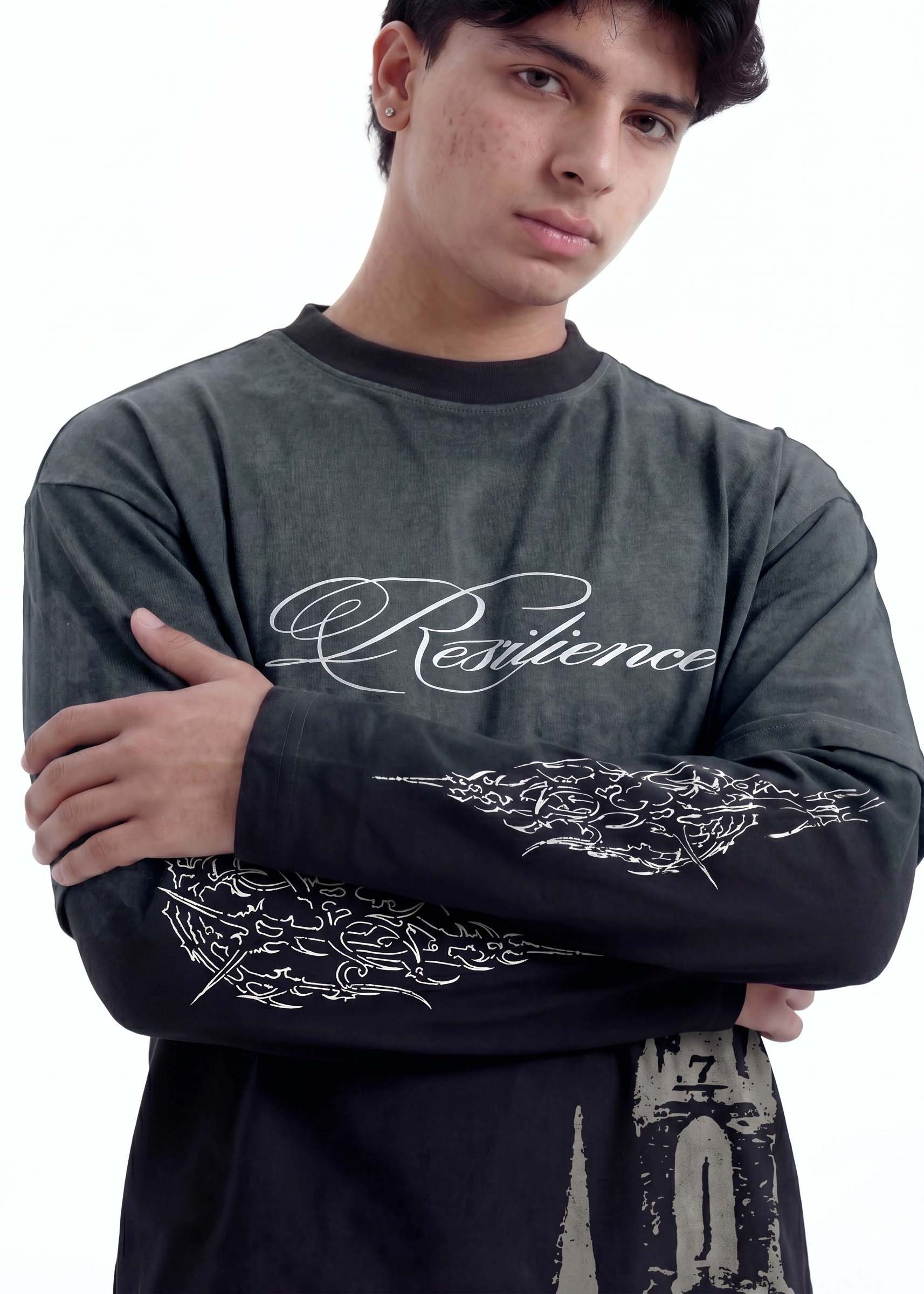 Resilience - Attached Sleeves Zyric